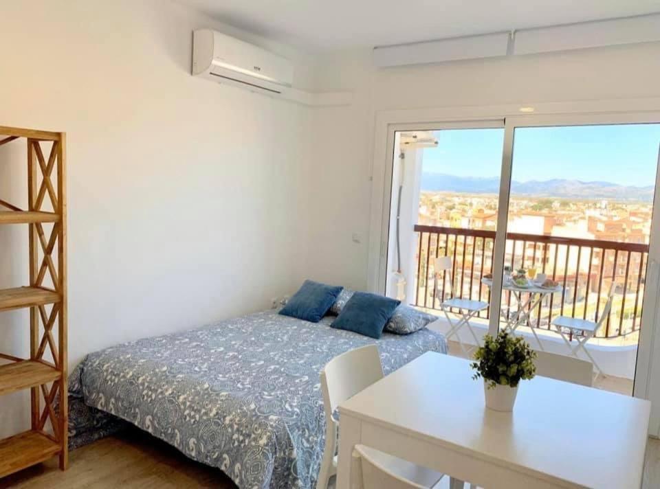 Apartamento 1ª Linea De Mar -Wifi- Aire Acondicionado Empuriabrava Luaran gambar