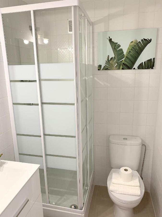 Apartamento 1ª Linea De Mar -Wifi- Aire Acondicionado Empuriabrava Luaran gambar