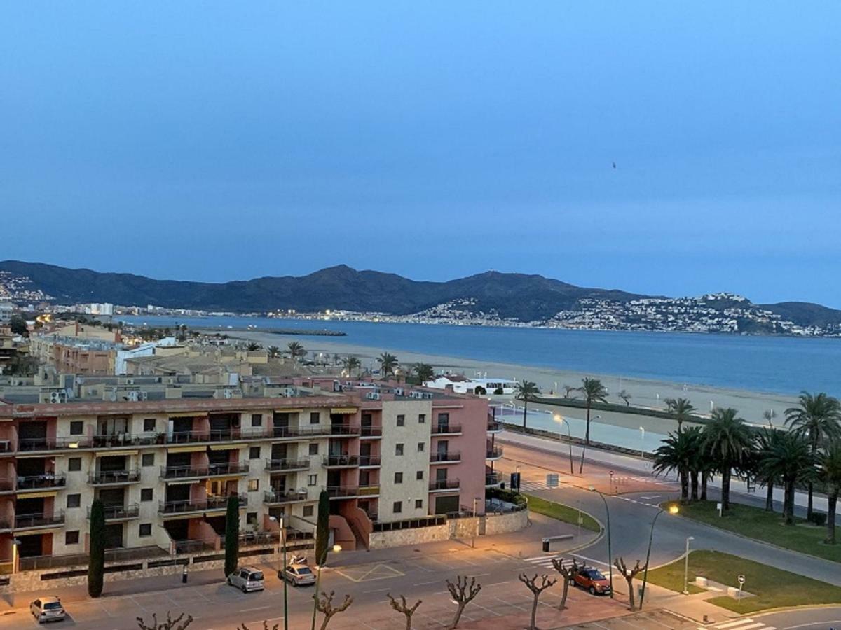 Apartamento 1ª Linea De Mar -Wifi- Aire Acondicionado Empuriabrava Luaran gambar