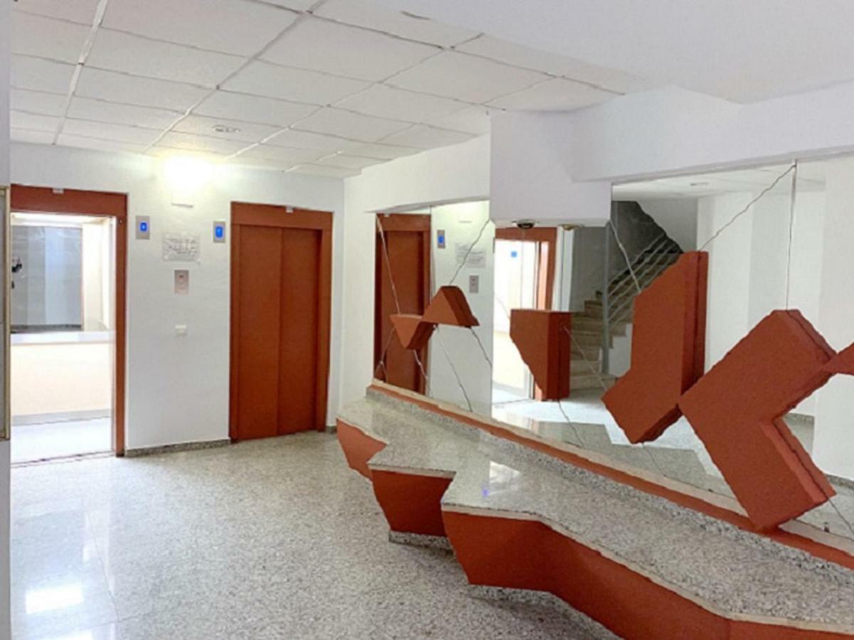 Apartamento 1ª Linea De Mar -Wifi- Aire Acondicionado Empuriabrava Luaran gambar